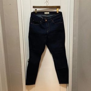 GAP Curvy Skinny jeans 32R